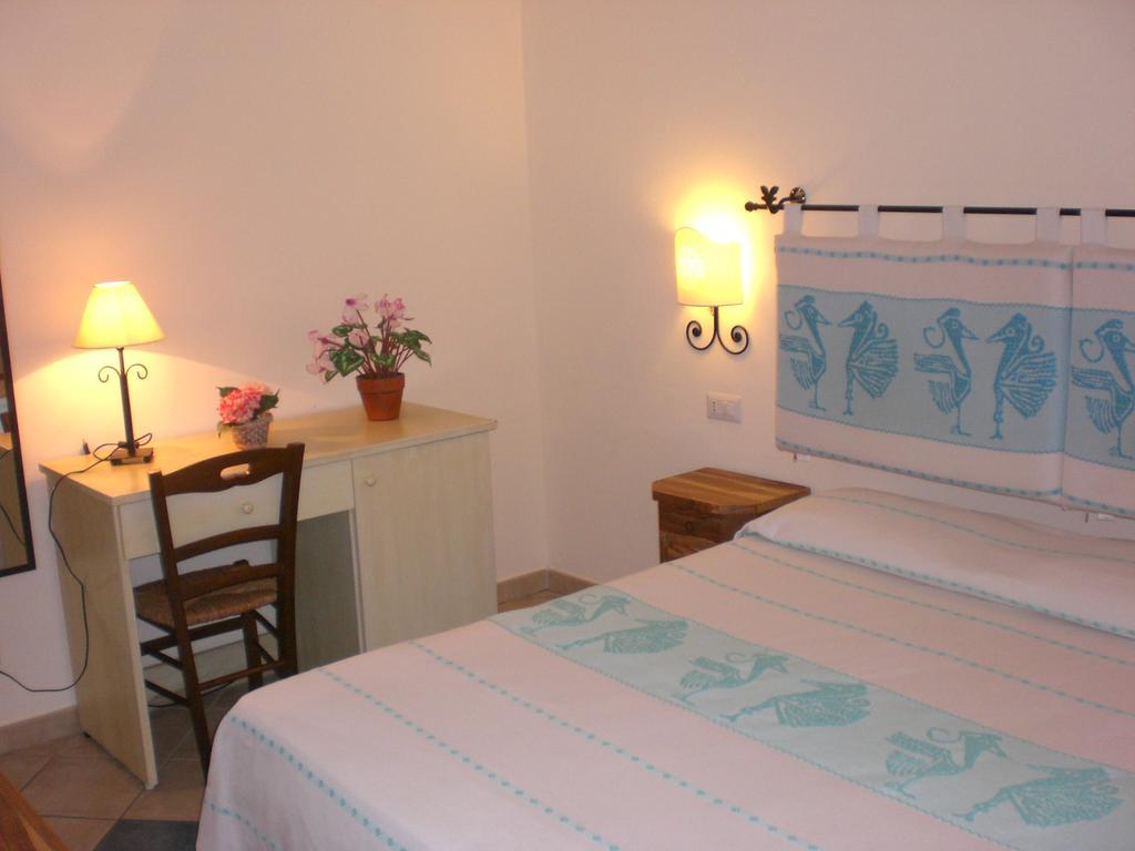 Hotel Maxim Olbia Zewnętrze zdjęcie
