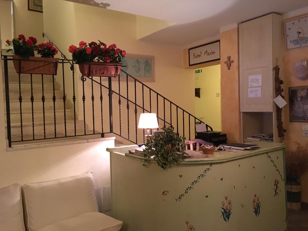 Hotel Maxim Olbia Zewnętrze zdjęcie