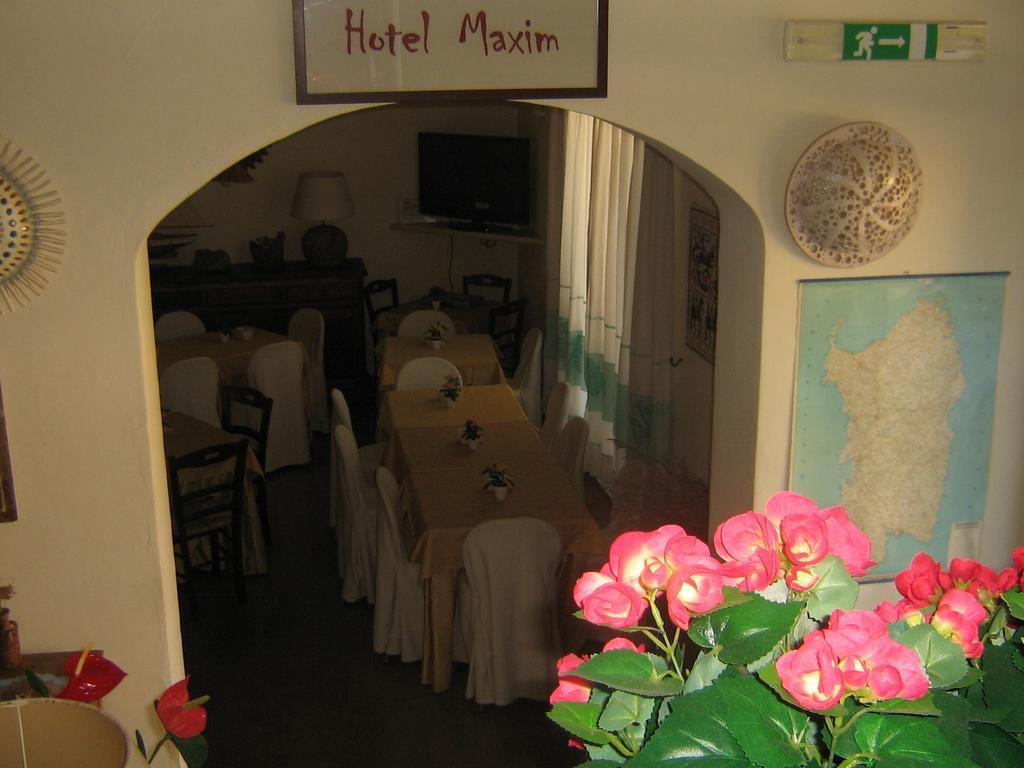 Hotel Maxim Olbia Zewnętrze zdjęcie