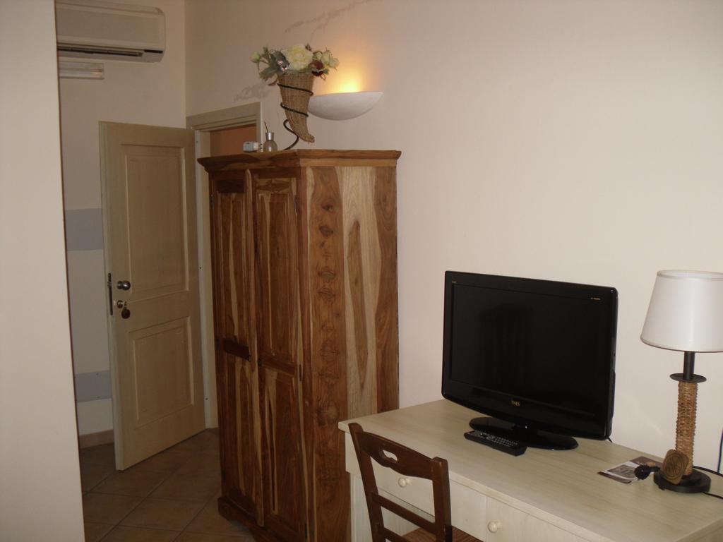 Hotel Maxim Olbia Zewnętrze zdjęcie