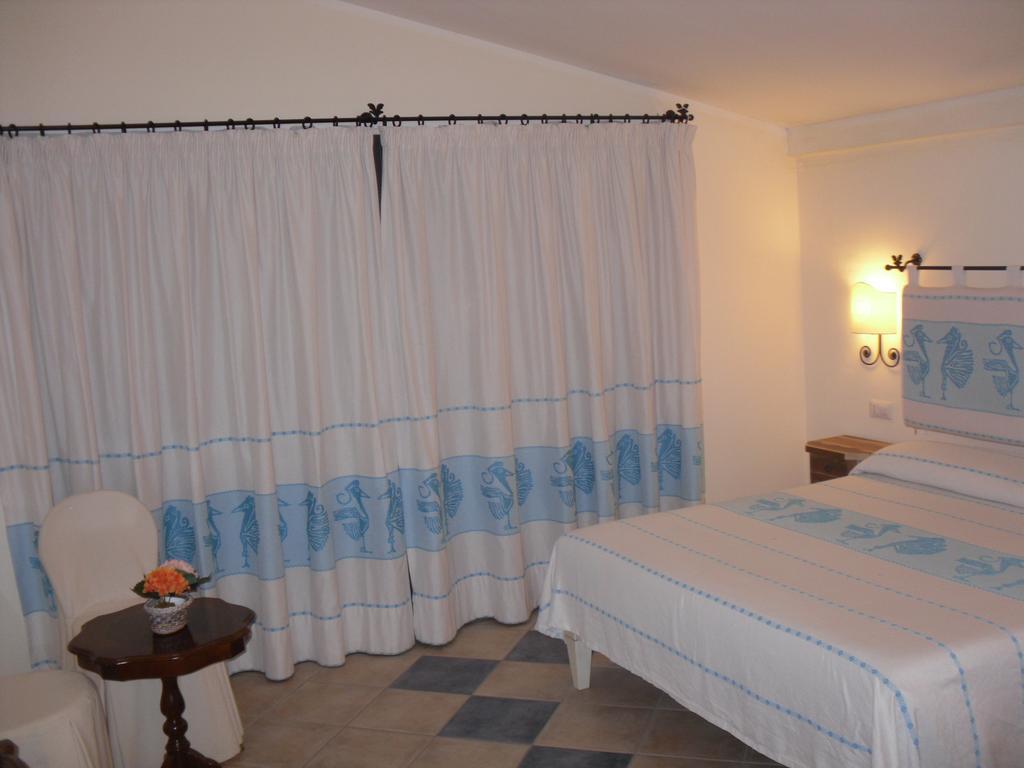 Hotel Maxim Olbia Zewnętrze zdjęcie