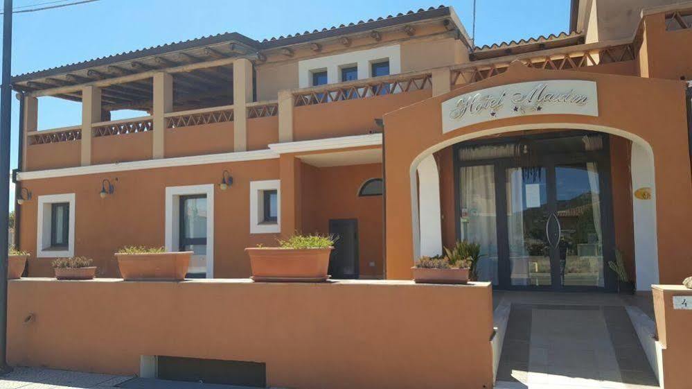 Hotel Maxim Olbia Zewnętrze zdjęcie