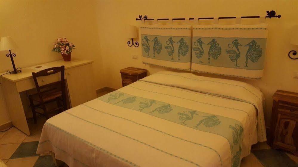 Hotel Maxim Olbia Zewnętrze zdjęcie