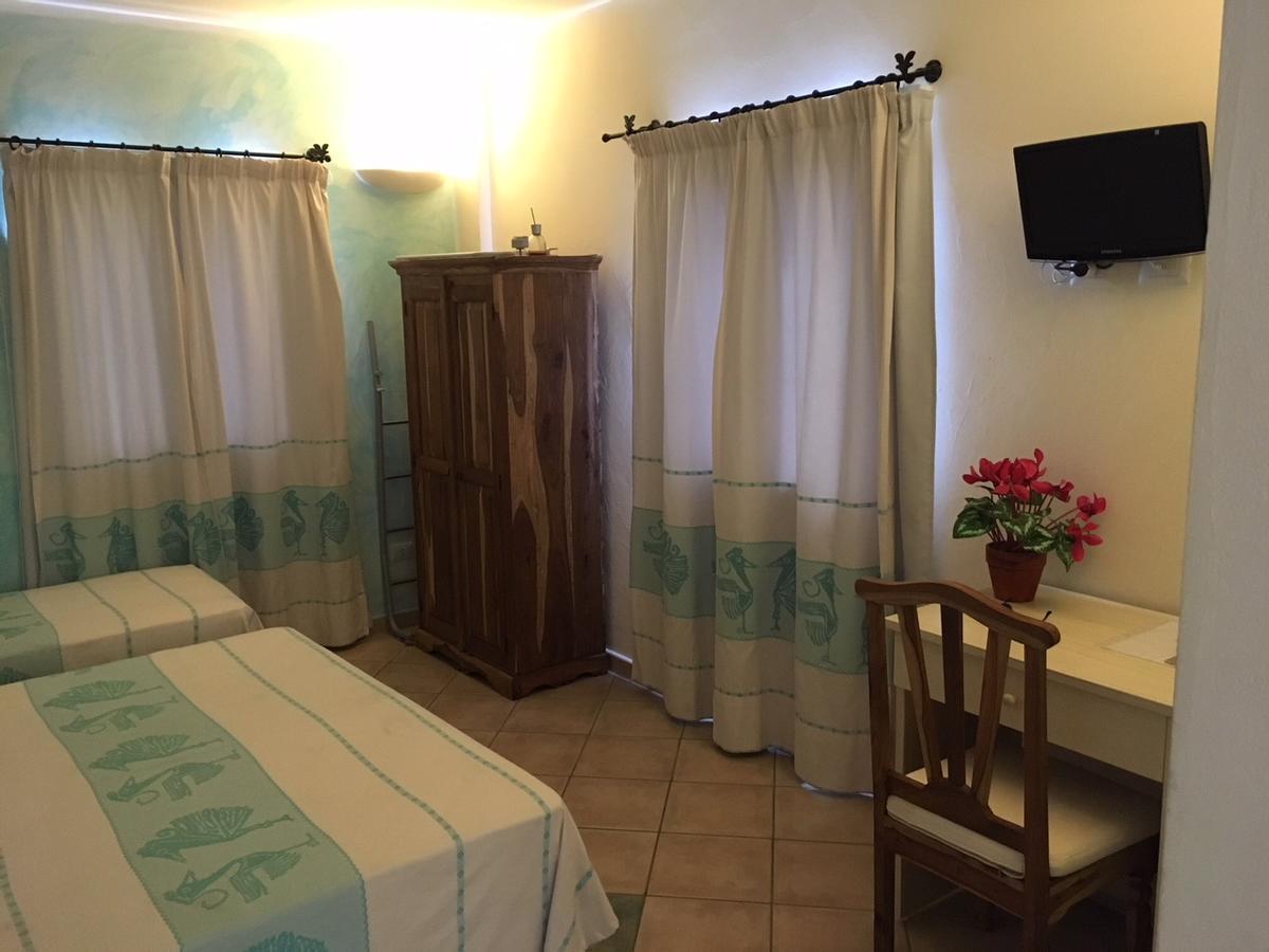 Hotel Maxim Olbia Zewnętrze zdjęcie